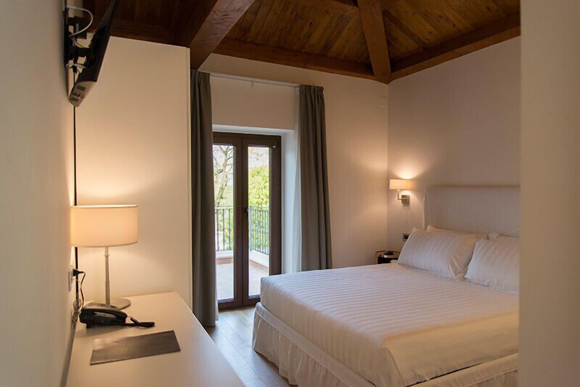 Tenuta Esdra Agrispa ปอนเตคอร์โว ภายนอก รูปภาพ
